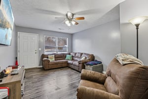 E Balsam Ct-S1211-007.jpg