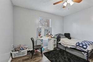 E Balsam Ct-S1211-015.jpg