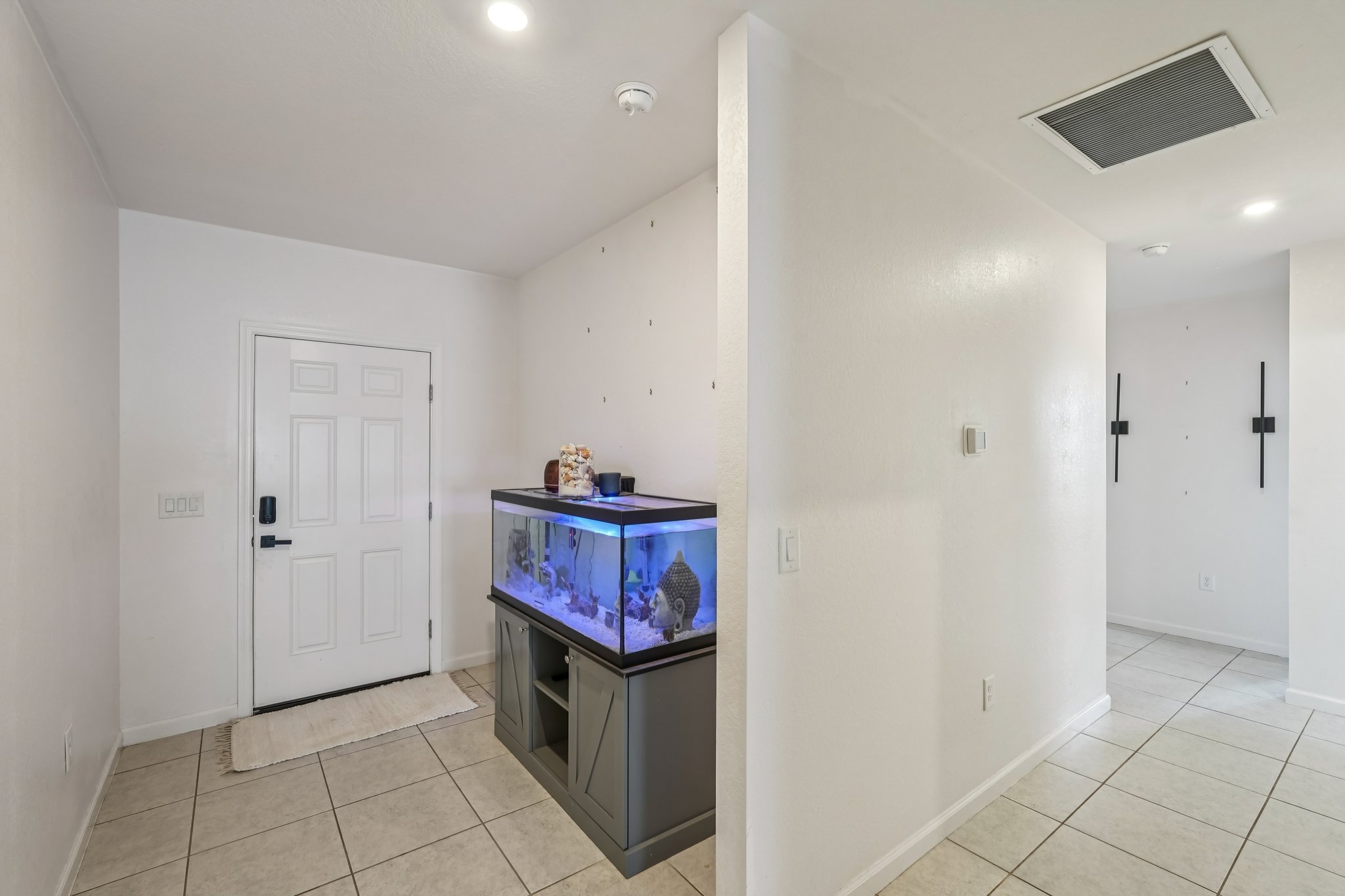 NE 17th Ave-S0912-004.jpg