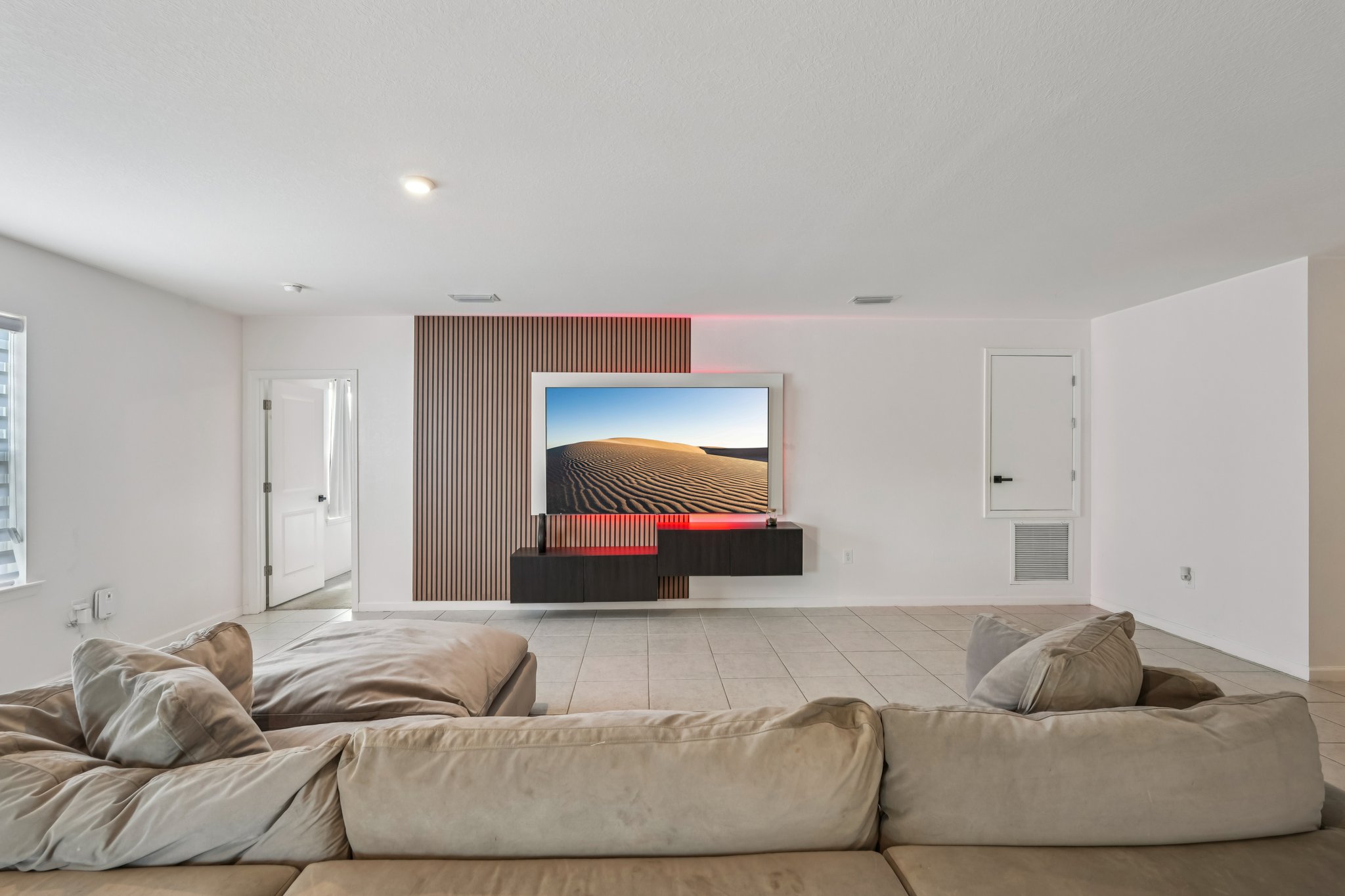 NE 17th Ave-S0912-005.jpg