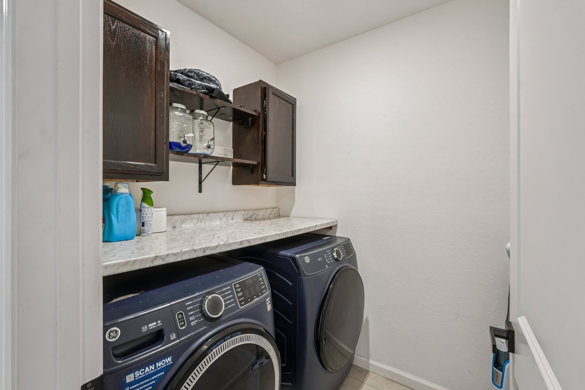 NE 17th Ave-S0912-013.jpg