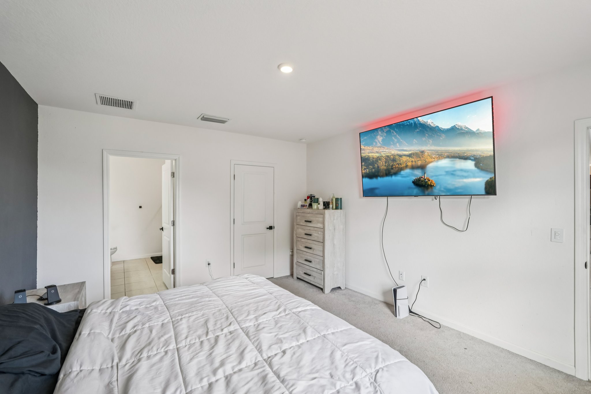 NE 17th Ave-S0912-022.jpg