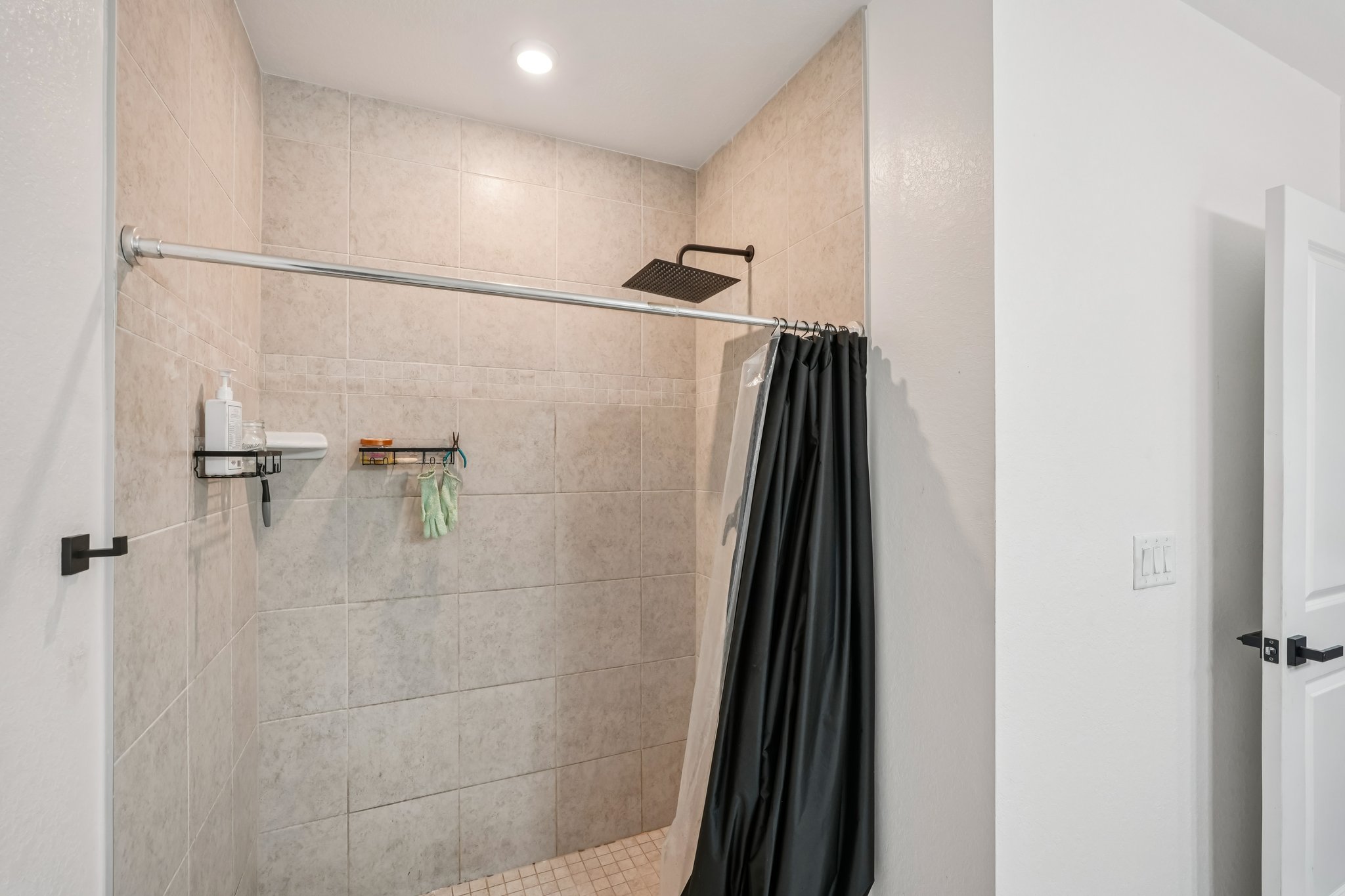 NE 17th Ave-S0912-026.jpg