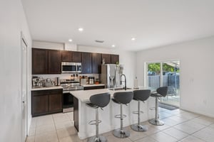 NE 17th Ave-S0912-010.jpg