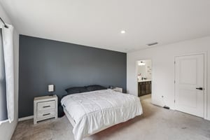 NE 17th Ave-S0912-021.jpg