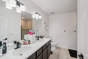 NE 17th Ave-S0912-024.jpg