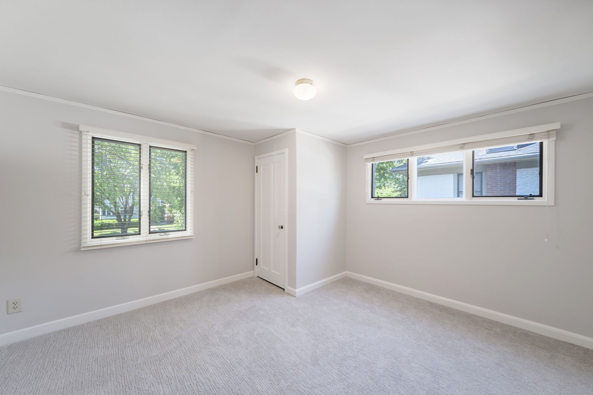 15_Interior