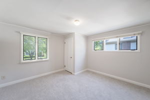 15_Interior