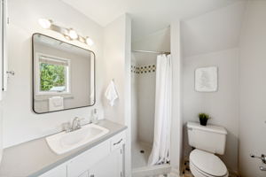 21_Interior