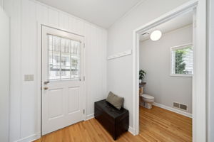 22_Interior