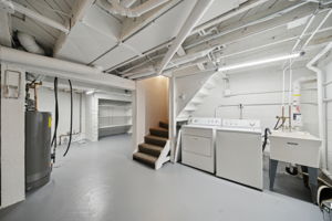 23_Interior