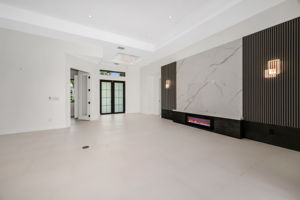Living View 2