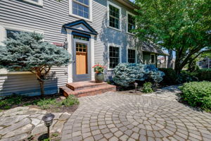 Front pavers and flagstone paths
