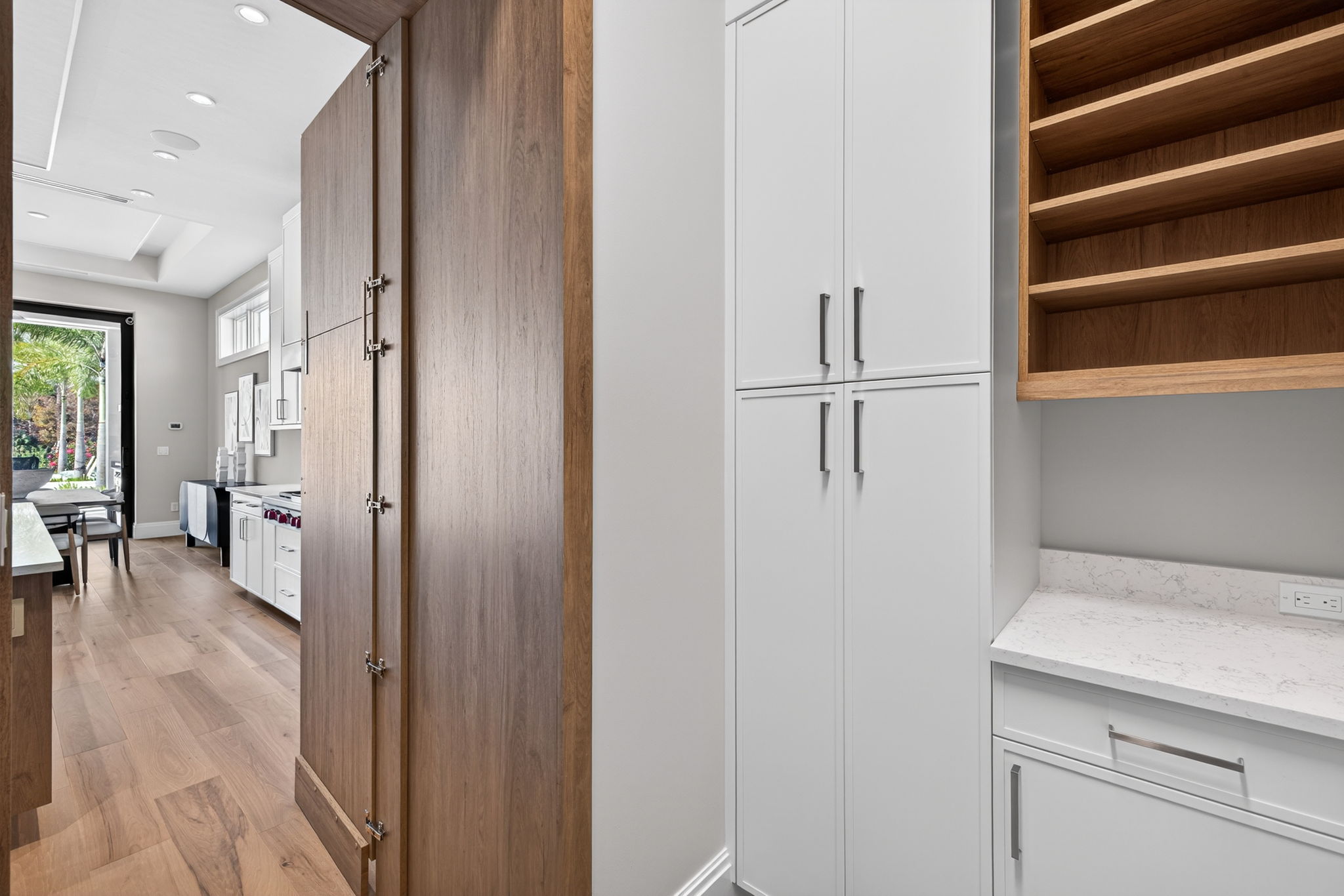 Pantry 2 of 2