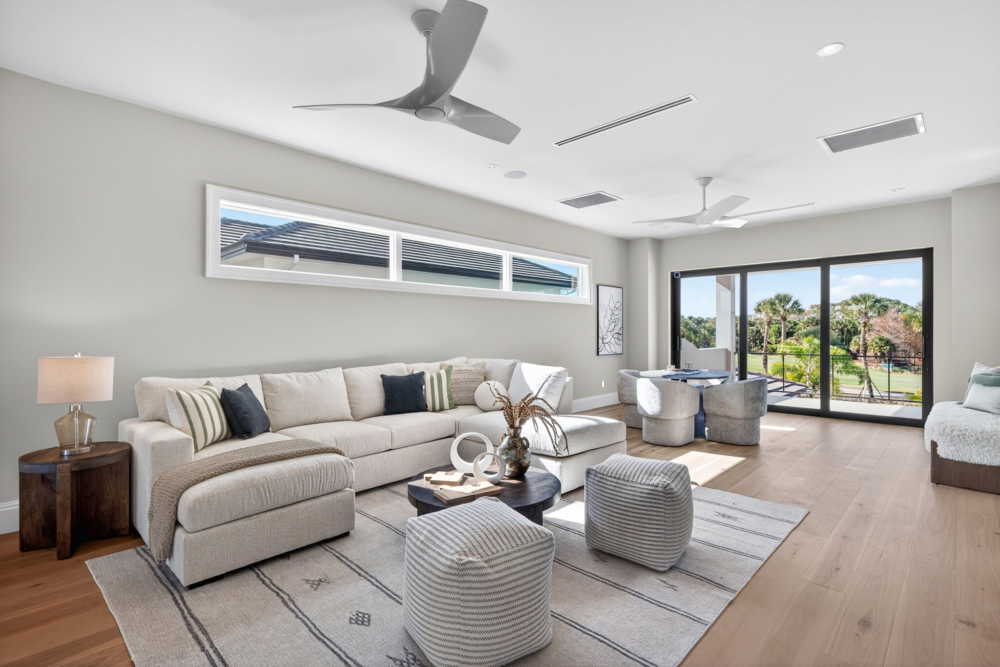 Family Room 1 of 4