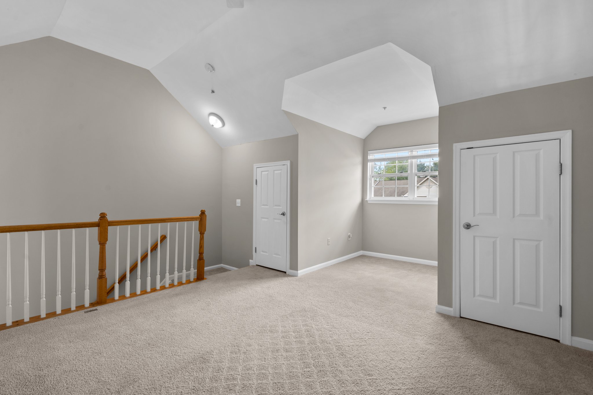 20. 19064 Sawyer Terrace.jpg