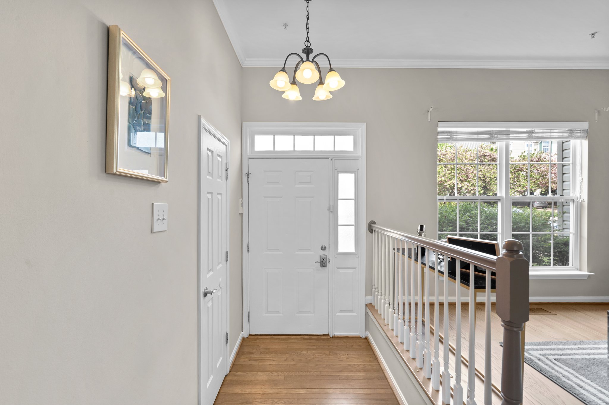 02. 19064 Sawyer Terrace.jpg