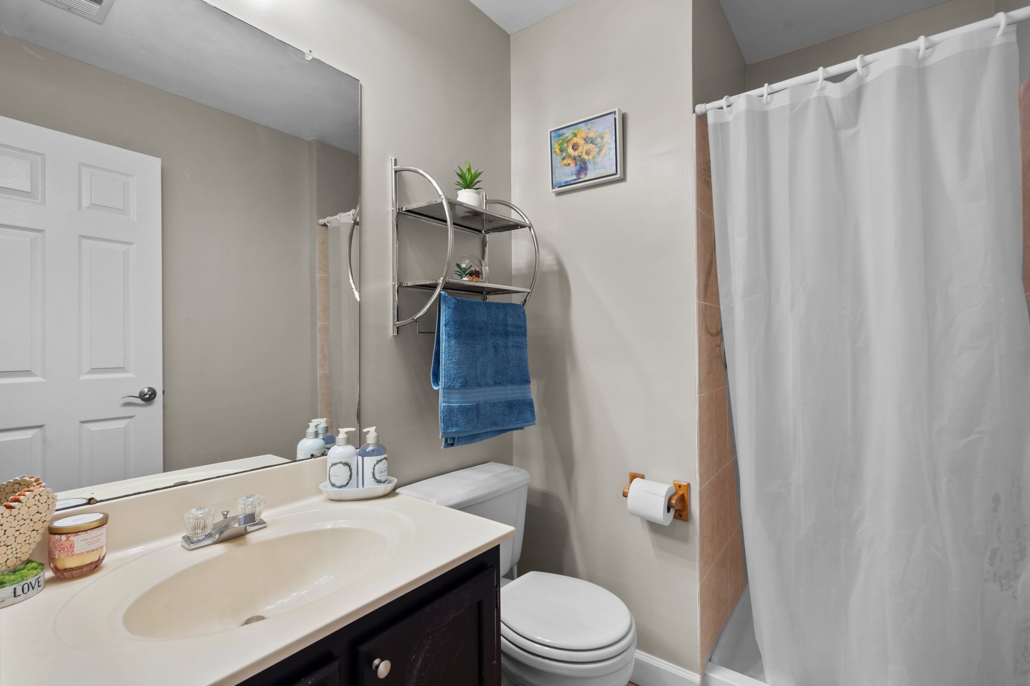 25. 19064 Sawyer Terrace.jpg