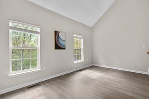 18. 19064 Sawyer Terrace.jpg