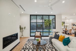Collier St-013.jpg