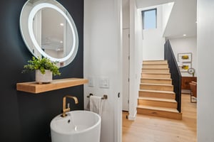 Collier St-046.jpg