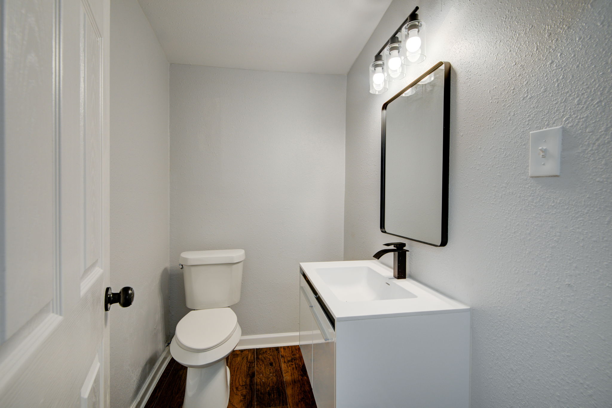  Photo 46