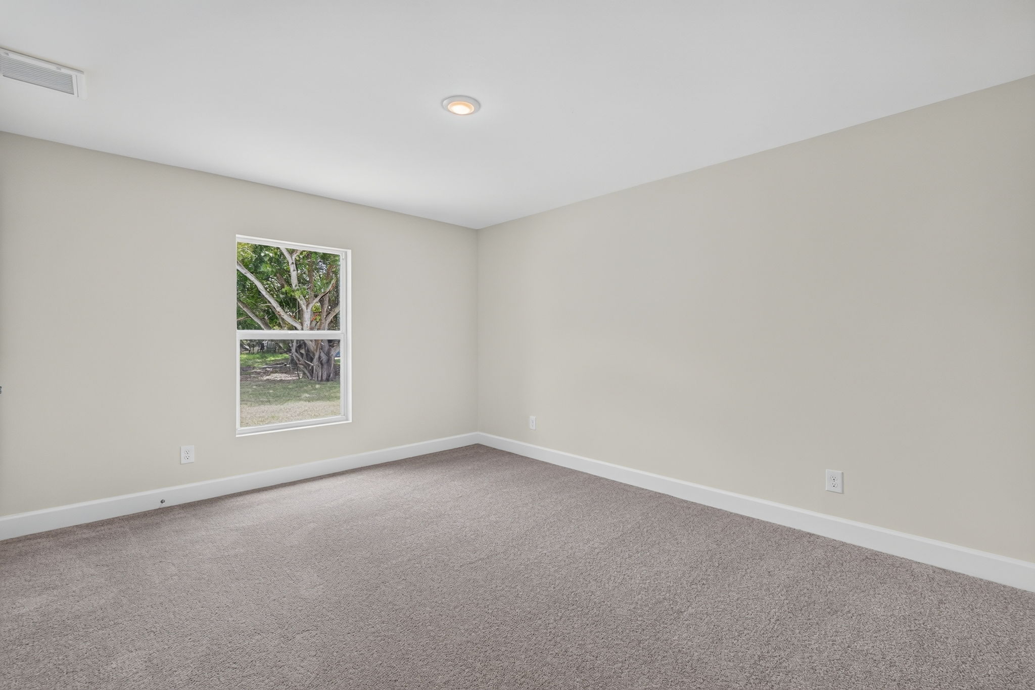 Guest Bedroom 2 - 1 of 2