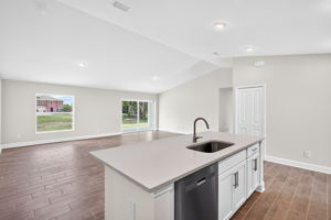 Kitchen 3 of 4