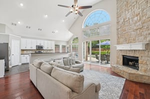 Fleming Dr-2106-002.jpg