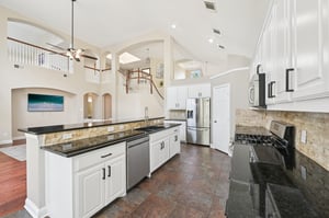 Fleming Dr-2106-011.jpg