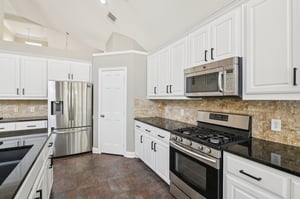 Fleming Dr-2106-013.jpg