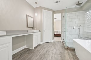 Fleming Dr-2106-023.jpg
