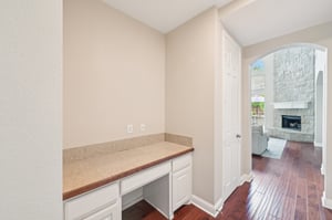 Fleming Dr-2106-026.jpg