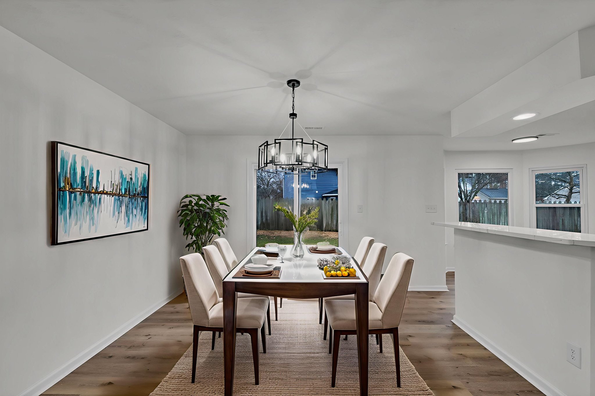 DSC_9944 virtually staged.jpeg