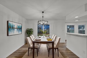 DSC_9944 virtually staged.jpeg