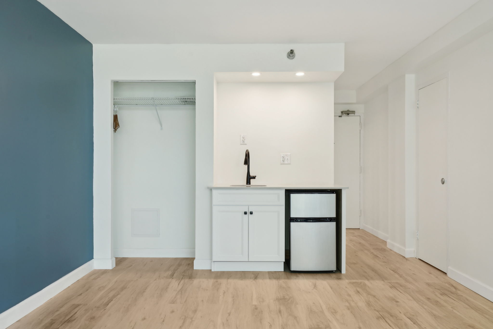 1909 S Atlantic Ave-2904-016