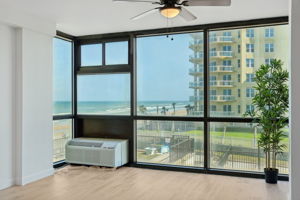 1909 S Atlantic Ave-2904-003