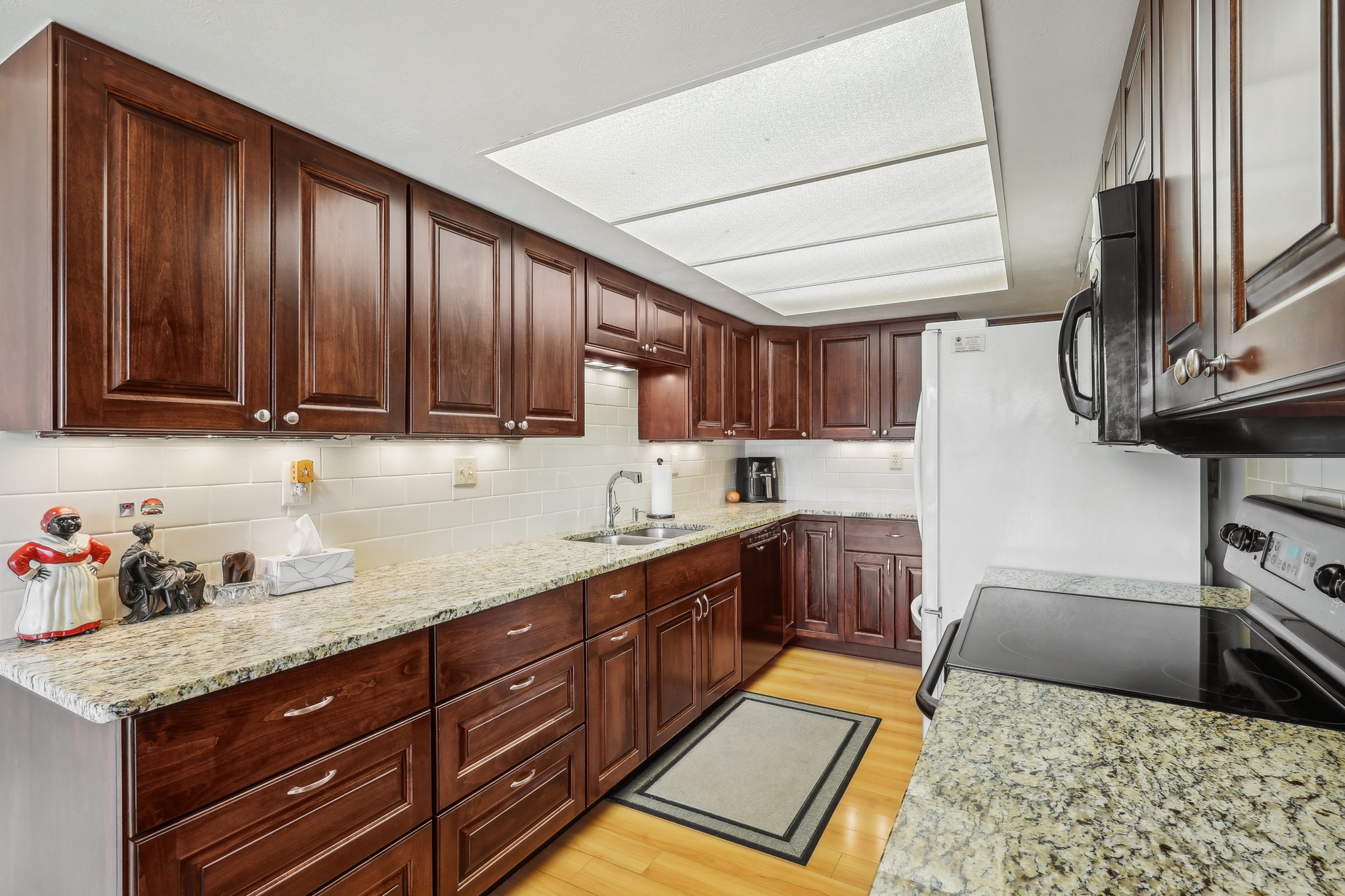 Washington North Dr-3105-015.jpg