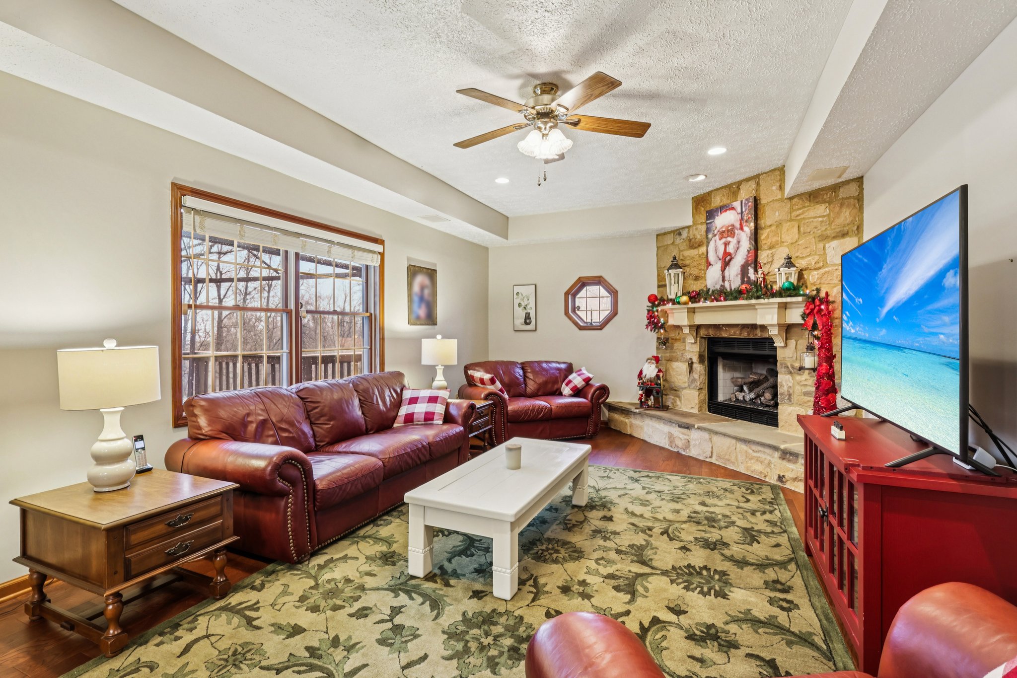 Castile Ridge Rd-S2012-014.jpg