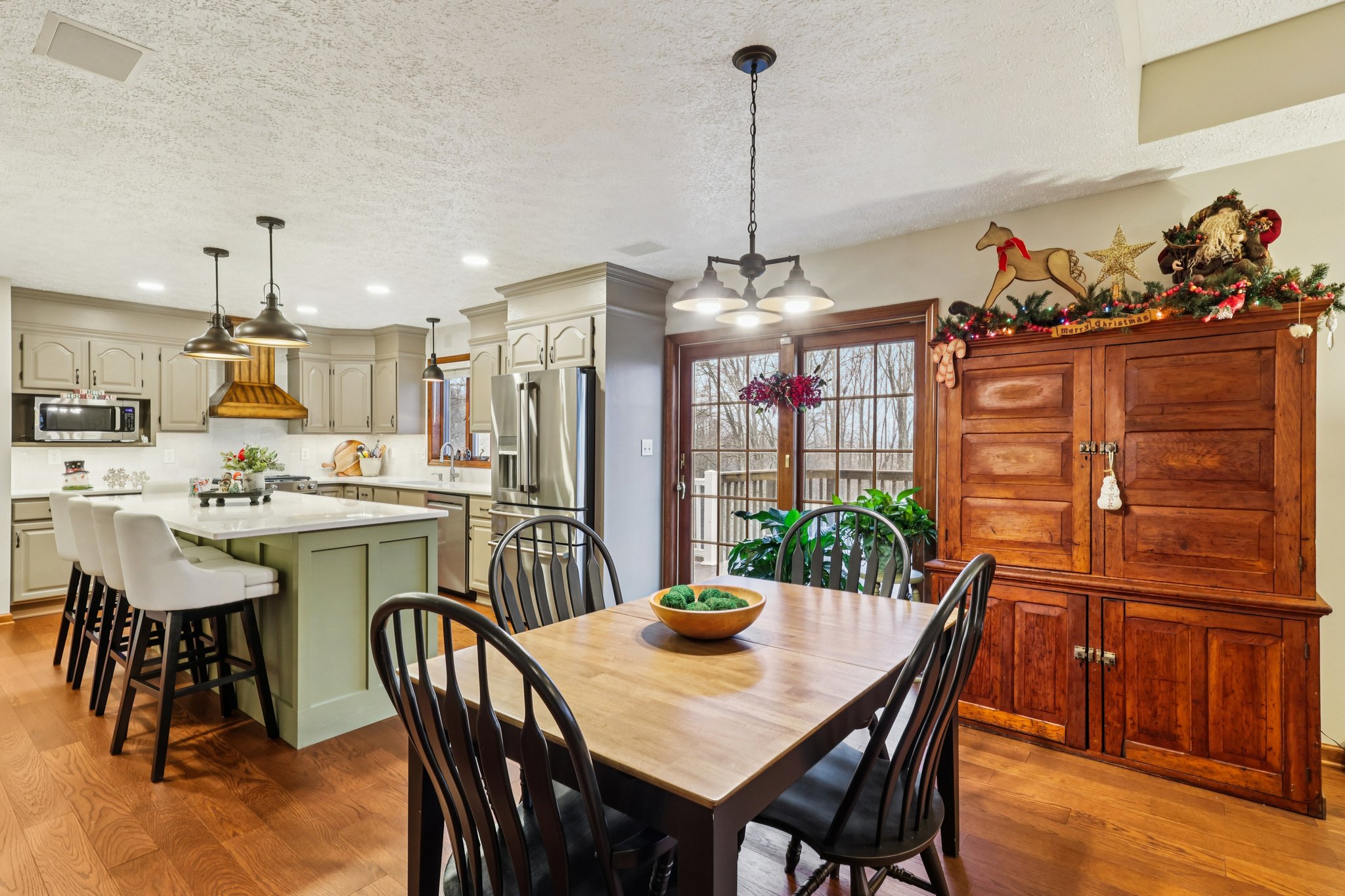 Castile Ridge Rd-S2012-025.jpg