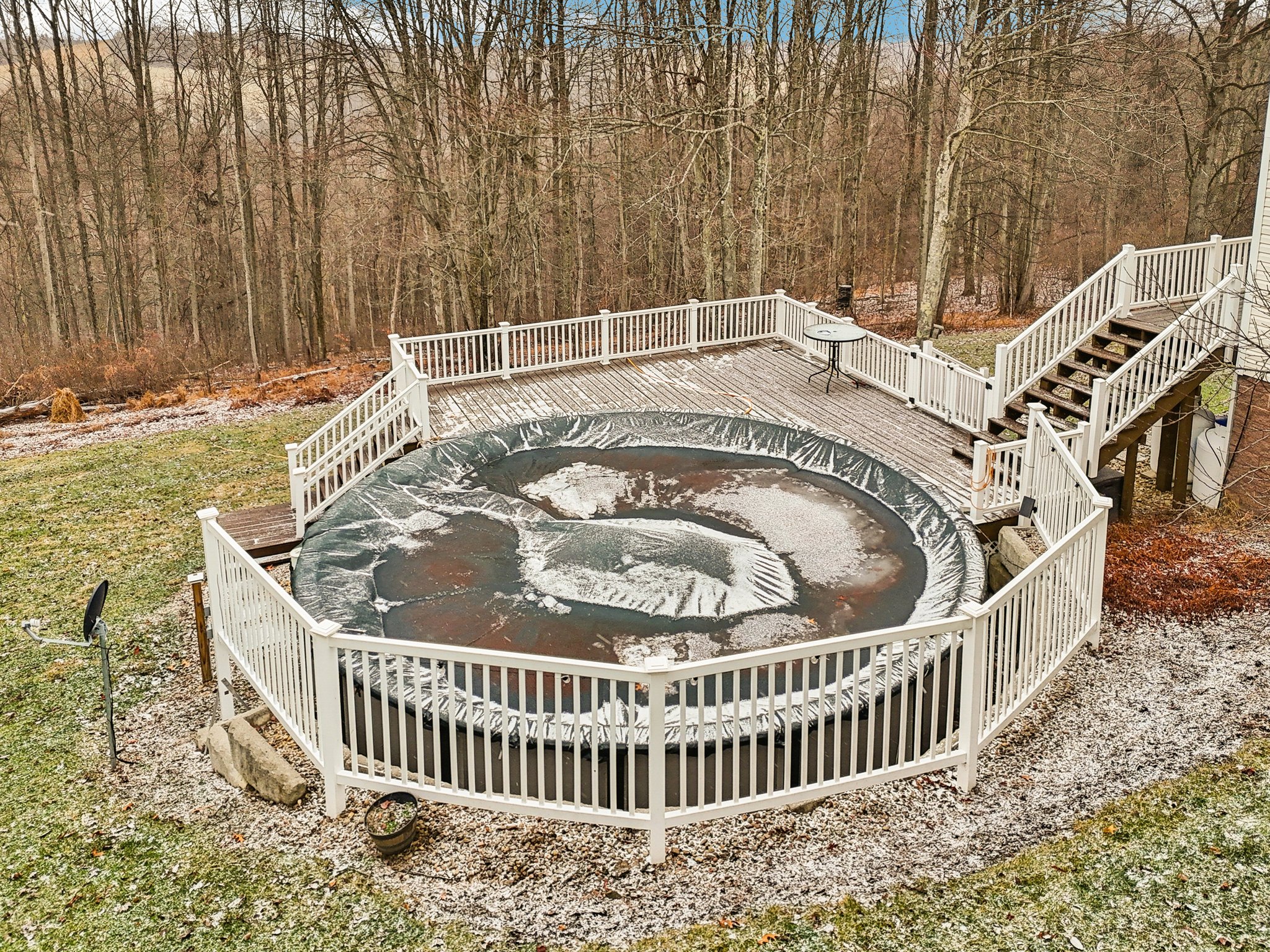 Castile Ridge Rd-S2012-074.jpg