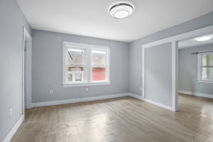  Photo 47