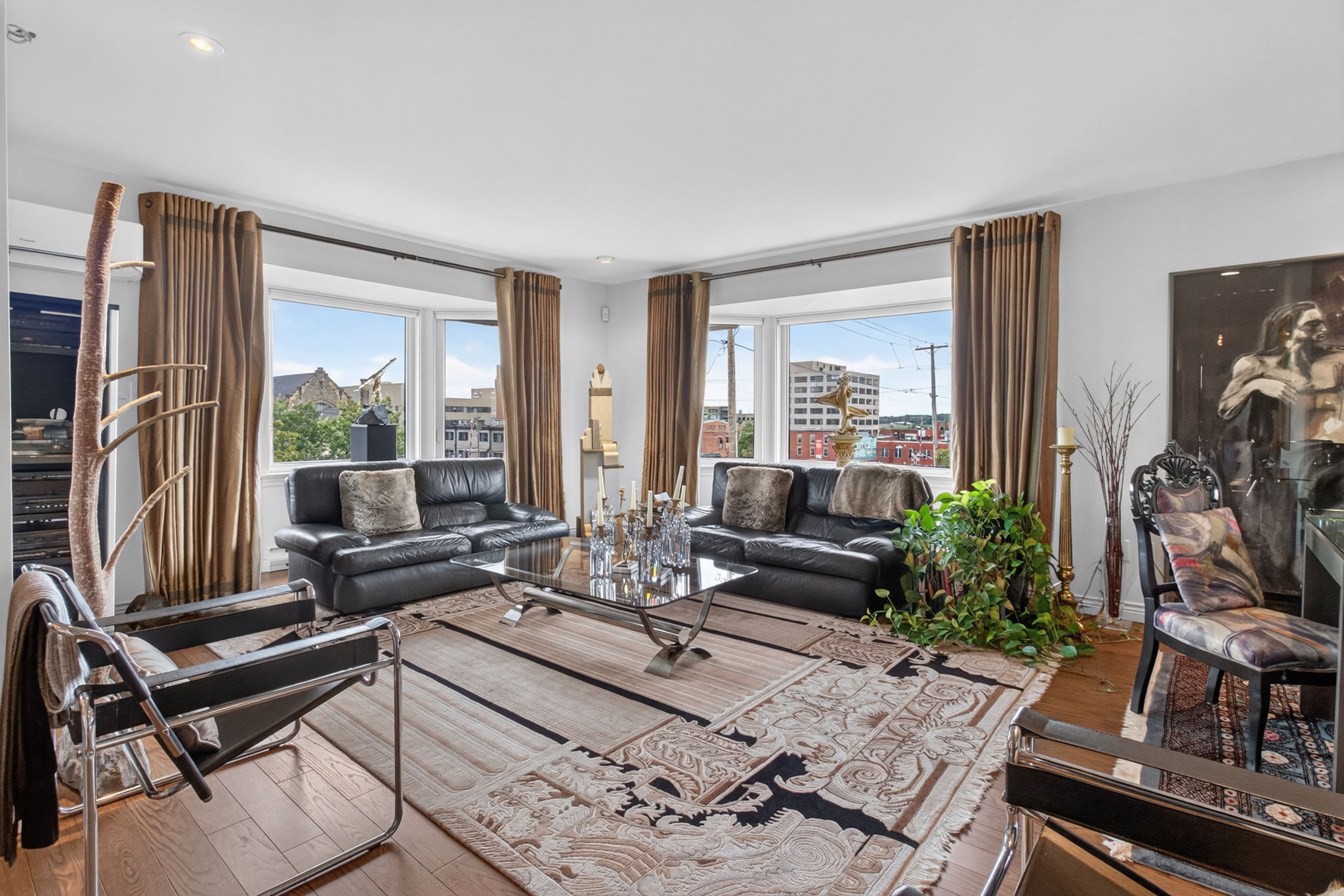  Photo 55