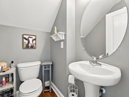  Photo 48