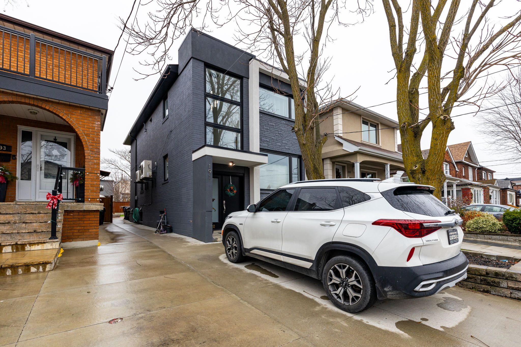 Toronto property showcase — delivered property photograph 2