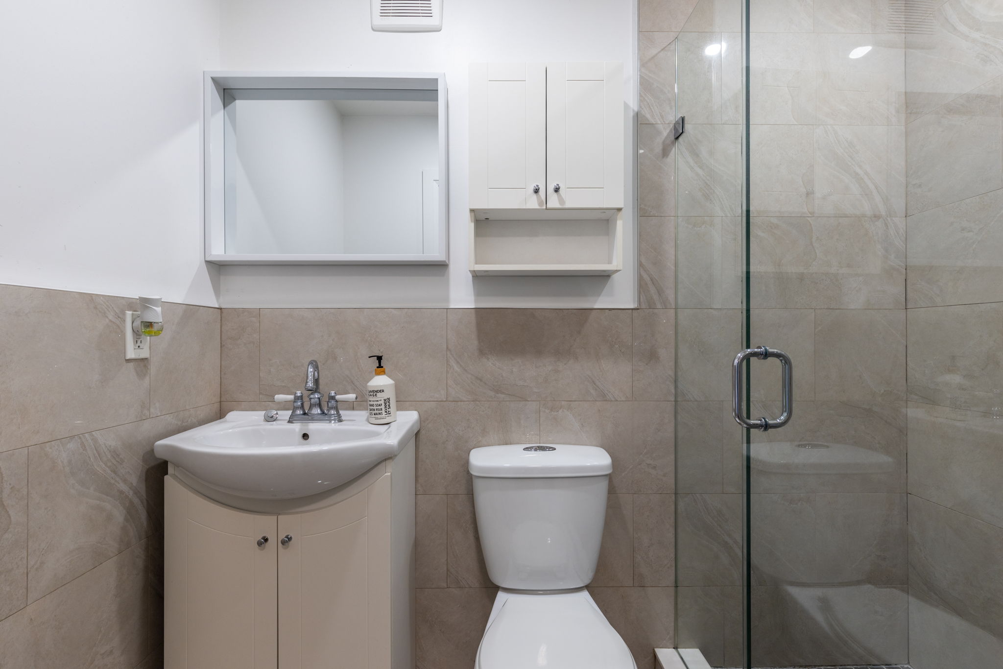 Toronto property showcase — delivered property photograph 12