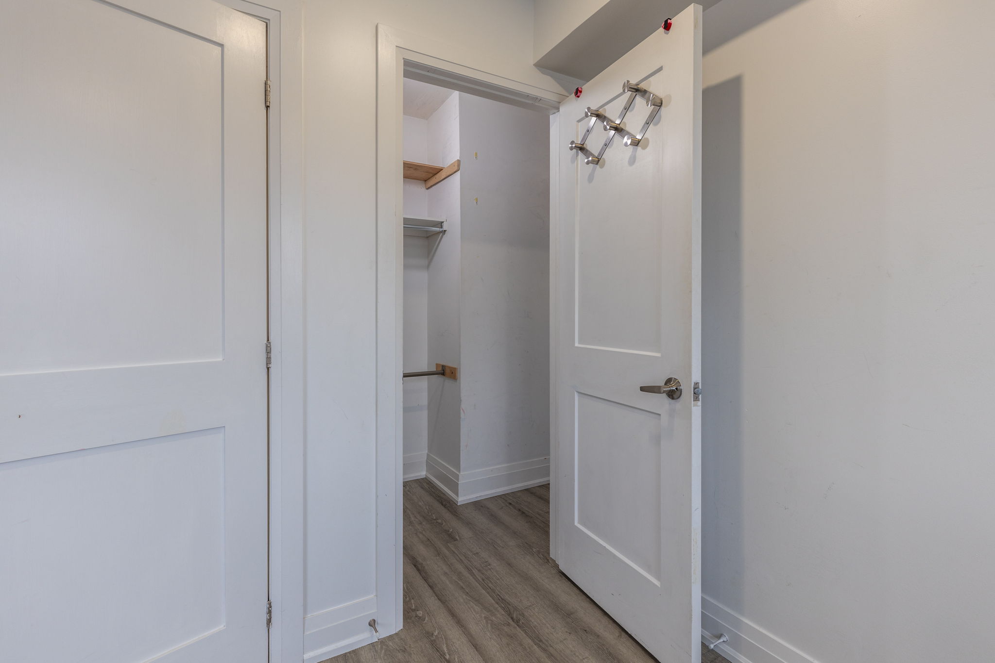 Toronto property showcase — delivered property photograph 16