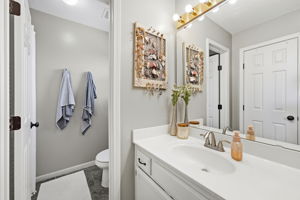  Photo 23