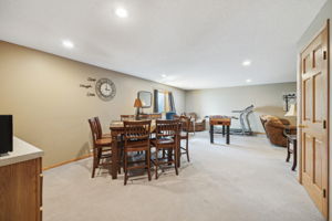 16_Interior