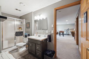 18_Interior